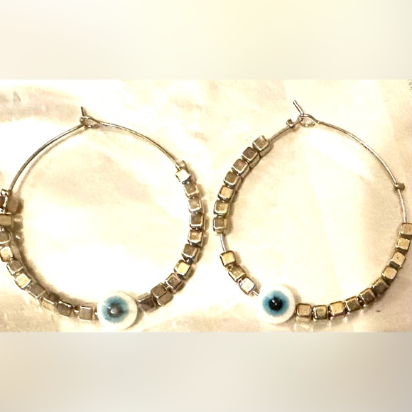 “Sky Blue Evil Eye” Devil’s Eye Nazar Protection Talisman Cube Square Bead Hoops - Picture 7 of 8